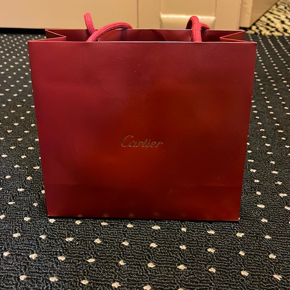 Small cartier shopping bag. Very good condition